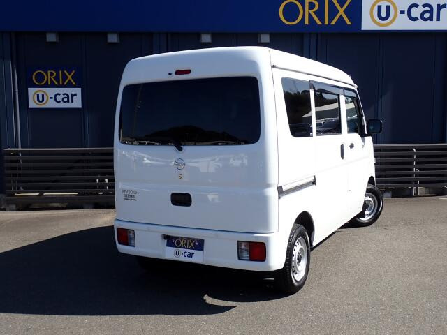 �����r���[�̉摜�ɂȂ�܂��B�I���b�N�X�F�蒆�ÎԂɂ́A���w��������S���Ă���肢���������߂ɁA�Ǝ��́u�I���b�N�X�F�蒆�Îԕۏ؁v�����t�����Ă��܂��B