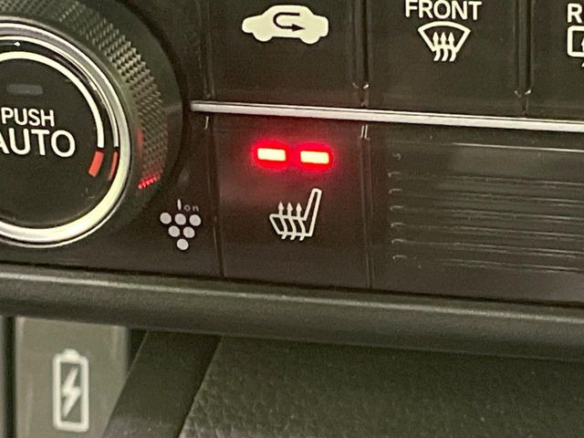 �y�V�[�g�q�[�^�[�z�������ɏd�󂷂�V�[�g�q�[�^�[!�G�A�R����葁�����܂��Ă����̂Ŋ�����̐l�����S�ł��ˁ�G�A�R���̉����͊������邩����A�Ƃ������ɂ����������߂ł��B