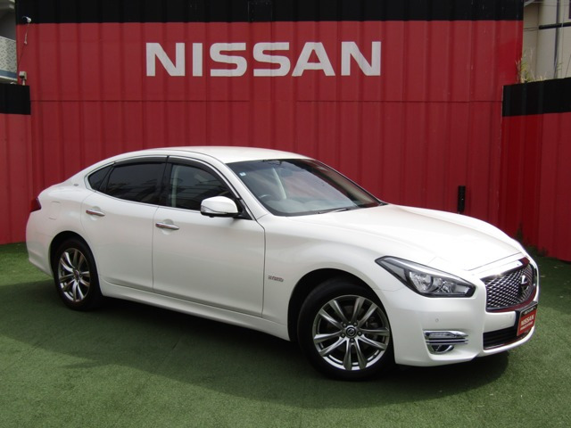 フーガハイブリッド3.5 VIP