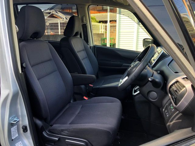 �^�]�ȃV�[�g���͎g�p�������Ȃ��A�ǍD�ȏ�ԂƂȂ��Ă��܂��B���J�Ɏg���Ă������Ƃ��悭�킩��܂��ˁB