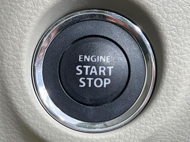 �y�L�[���X�X�^�[�g�V�X�e���z�J�o����|�P�b�g�ɓ��ꂽ�܂܂ł��h�A�̎{���E�������\�ȃX�}�[�g�L�[�𑕔��B�G���W���̃I���E�I�t�����J�M�����o���K�v����������Ƃ��Ă��֗��ł���