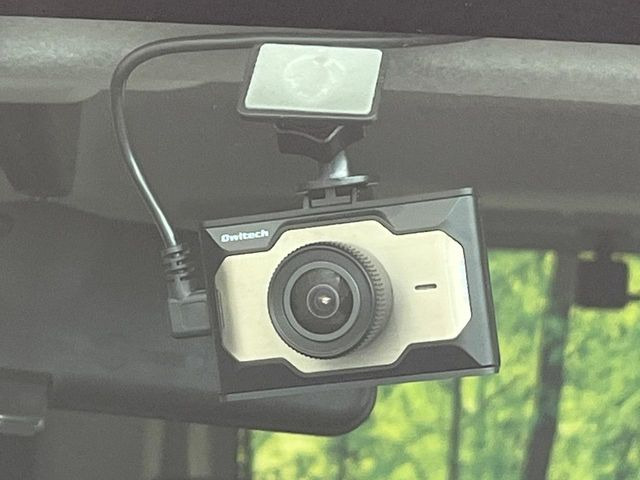 �y�h���C�u���R�[�_�[�z�h���C�u���R�[�_�[����!���s���͂������A������^�]�⎖�̂ɑ��������ہA�f���ŋL�^���A����̃��X�N�ɔ����܂��B���L�^�pSD�J�[�h�͂��q�l�����g�ł��������������K�v������܂��B