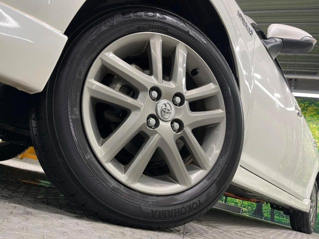 �y����15�C���`�A���~�z�C�[���z�O�ςɃ}�b�`���������A���~�z�C�[���𑕒����Ă���܂��B�e��ЊO�A���~�z�C�[����A�X�^�b�h���X�^�C�����戵�����Ă���܂��B���񂲑��k����������