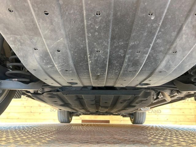 下回りがきれいなうちに、防錆加工の施工がオススメ。降雪地域はもちろん、沿岸部にお住いの方や、趣味でマリン・ウィンタースポーツをされる方にご好評いただいております。