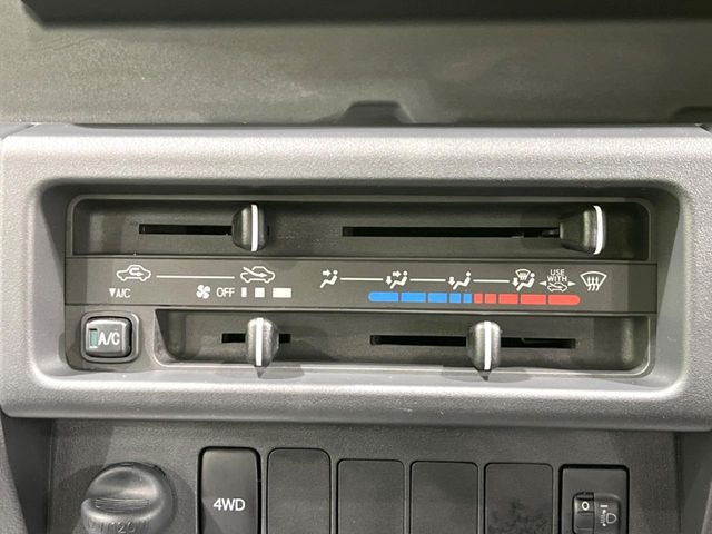 �����~�������Ă��S�Ȃɉ��K�ȋ󒲂�͂��Ă����A�_�C�������G�A�R���𑕔���