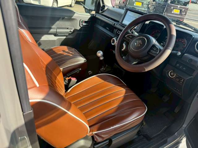 ��������ƃ����e�i���X���ꂽ�{�f�B�́A�F�����������Y��ȏ�Ԃ�ۂ��Ă���܂���