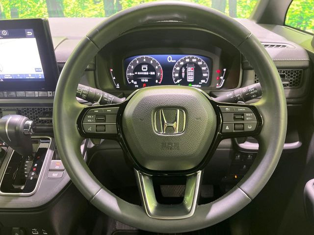 �y�����v�����X�e�A�����O�z�㎿�Ȋv���g�p���邱�ƂŁA��ɂ����������݂ƂĂ��^�]���₷���n���h���ł���