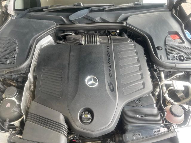 �����X�ł́A�e���[�J�[�̐�p�f�f�e�X�^�[�𓱓��B���Ǝ��i�����e�N�j�J���X�^�b�t���풓���Ă���܂��̂ŁA������̍ۂɂ����S���Ă����p���������܂��B