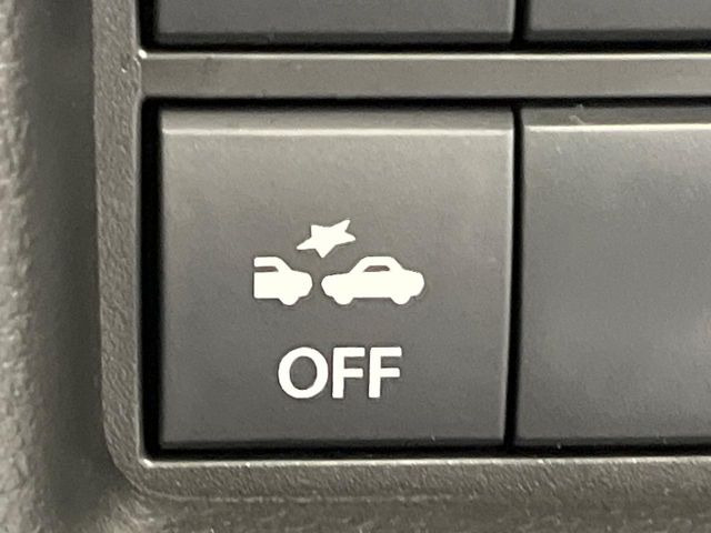 �y�X�Y�L �Z�[�t�e�B�T�|�[�g�z���s���ɑO���̎ԗ�����F�����A�Փ˂������Ȏ��͌x��ƃu���[�L�ŏՓˉ���Ɣ�Q�y�����A�V�X�g�B�����S�Ƀh���C�u�����y���݂��������܂��B