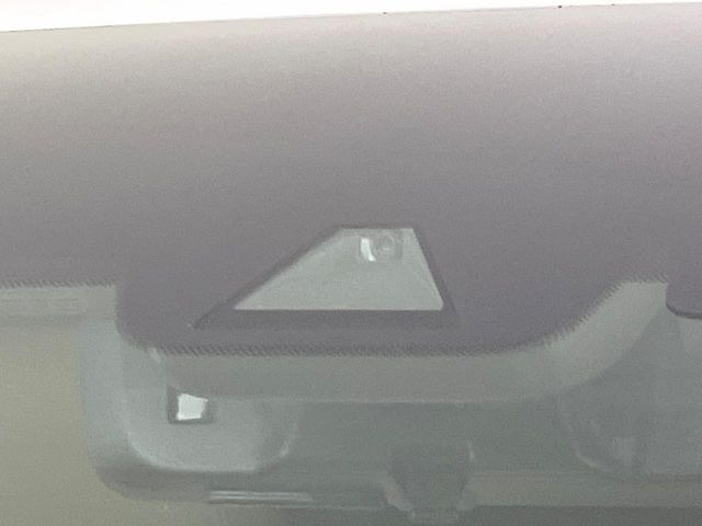 �y�v���N���b�V���Z�[�t�e�B�z�O���̎ԗ��������m���A�Փ˂������Ȏ��͌x��Œ��ӂ𑣂��A�u���[�L�𓥂ޗ͂��T�|�[�g�B�u���[�L�𓥂߂Ȃ������ꍇ�͏Փ˔�Q�y���u���[�L���쓮�A�Փˉ�����T�|�[�g���܂��B