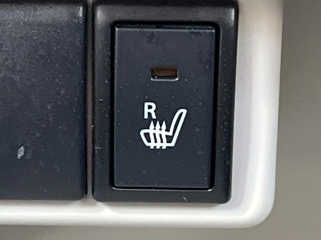 �y�V�[�g�q�[�^�[�z�������ɏd�󂷂�V�[�g�q�[�^�[!�G�A�R����葁�����܂��Ă����̂Ŋ�����̐l�����S�ł��ˁ�G�A�R���̉����͊������邩����A�Ƃ������ɂ����������߂ł��B