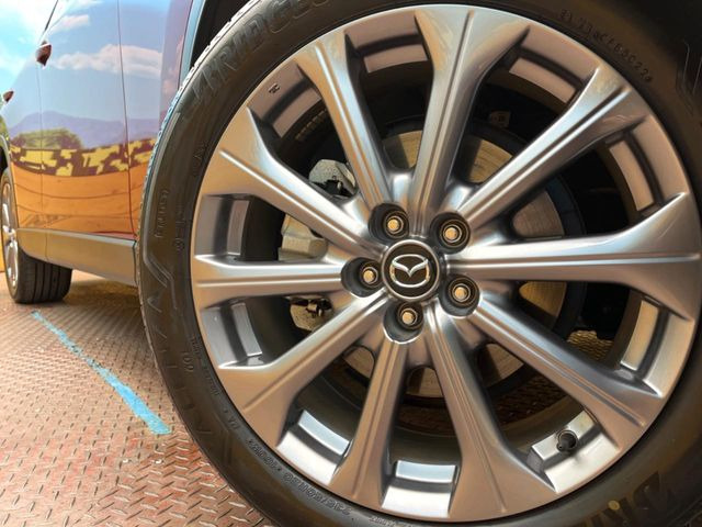 �y����20�C���`�A���~�z�C�[���z�O�ςɃ}�b�`���������A���~�z�C�[���𑕒����Ă���܂��B�e��ЊO�A���~�z�C�[����A�X�^�b�h���X�^�C�����戵�����Ă���܂��B���񂲑��k����������