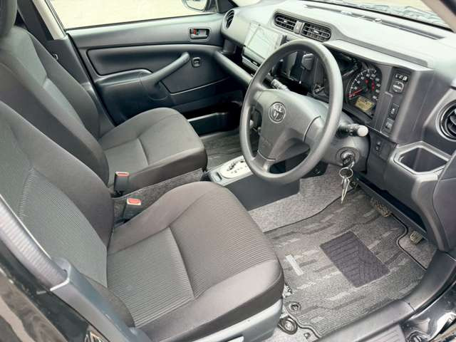 �C�ɂȂ邨�Ԃ�����܂�����E�̓d�b�ԍ����璼�ڂ��X�ɂ��₢���킹���������B�x�����@����ԗ����A��Ԃ܂łȂ�ł������������Ē����܂��B�X�^�b�t�ꓯ���A�����҂����Ă���܂��B