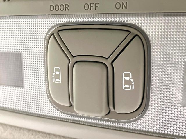 �y�����p���[�X���C�h�h�A�z�X�}�[�g�L�[��^�]�Ȃ̃X�C�b�`�Ō�ȗ����X���C�h�h�A�̊J���\���d��������͂����ăh�A���J����K�v�������A�����Ȃ��q�l�ł��ȒP�ɊJ���߂ł����K�ł���