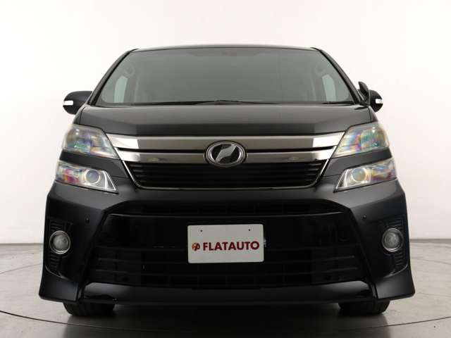 大迫力のフロントフェイスです!状態は非常にいいですが、コーティング施工により更なる質感をご提供できます。プランは数多く御座いますので、お気軽にお申し付けください!