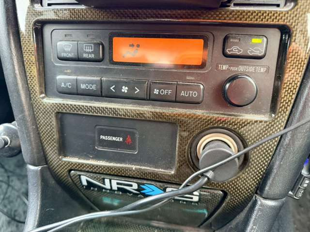 �C�ɂȂ邨�Ԃ�����܂�����E�̓d�b�ԍ����璼�ڂ��X�ɂ��₢���킹���������B�x�����@����ԗ����A��Ԃ܂łȂ�ł������������Ē����܂��B�X�^�b�t�ꓯ���A�����҂����Ă���܂��B