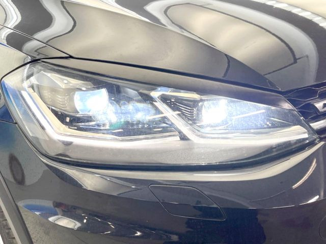 ��LED�w�b�h���C�g:��ԑ��s�����ǍD�Ȏ��E���m�ۂ����S���ĉ^�]�ł��鍂�P�xLED�w�b�h���C�g�𑕔�!�_�����x�������A����d�͂��}�����Ă��܂��B