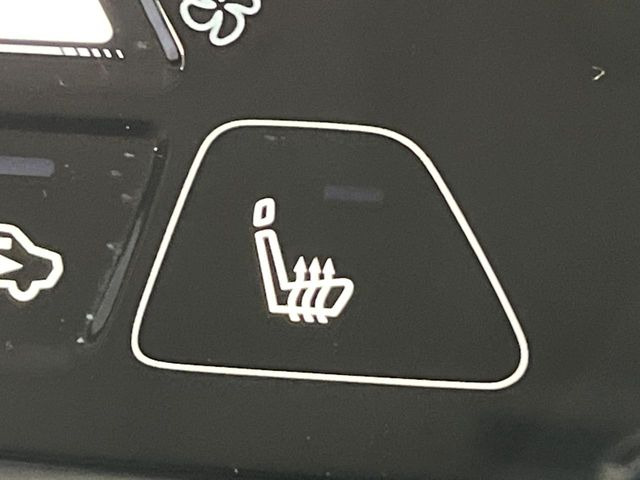 �y�V�[�g�q�[�^�[�z�������ɏd�󂷂�V�[�g�q�[�^�[!�G�A�R����葁�����܂��Ă����̂Ŋ�����̐l�����S�ł��ˁ�G�A�R���̉����͊������邩����A�Ƃ������ɂ����������߂ł��B