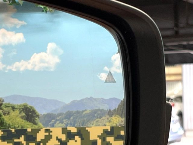 �y�u���C���h�X�|�b�g���j�^�[�z���s���A�h�A�~���[�̎��p�ɂȂ�₷���ӏ��Ɍ㑱�Ԃ��ڋ߂���ƃT�C�h�~���[�̃����Y�Ɍx����\��!�h���C�o�[�ɒ��ӊ��N�����Ă���܂��B