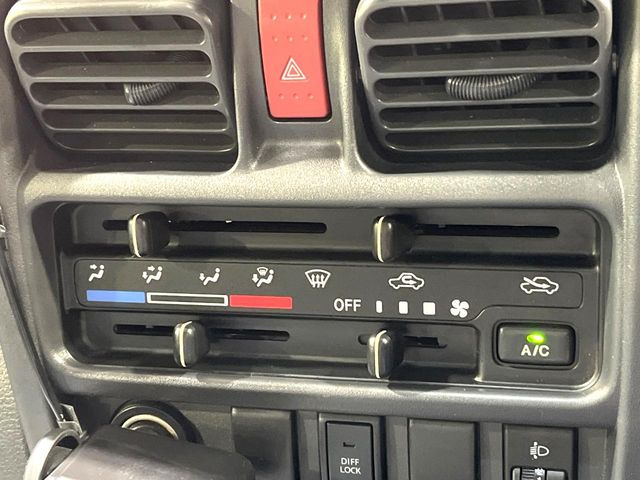 �����~�������Ă��S�Ȃɉ��K�ȋ󒲂�͂��Ă����A�_�C�������G�A�R���𑕔���