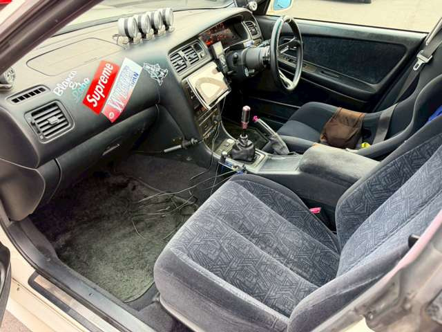 �C�ɂȂ邨�Ԃ�����܂�����E�̓d�b�ԍ����璼�ڂ��X�ɂ��₢���킹���������B�x�����@����ԗ����A��Ԃ܂łȂ�ł������������Ē����܂��B�X�^�b�t�ꓯ���A�����҂����Ă���܂��B