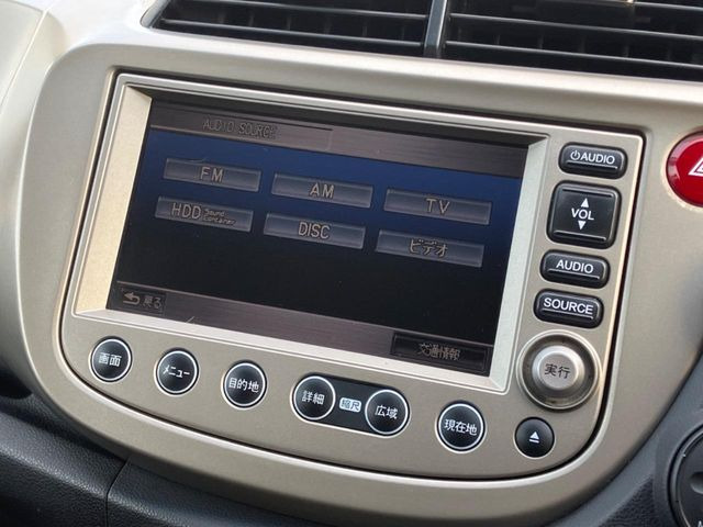 �y�����i�r�z�l�C�̏����i�r�𑕔����Ă���܂��B�i�r�̎g���₷���͂������A�I�[�f�B�I�@�\���[��!�L�����v�◷�s�͂������A�ʋ΂┃�����ȂǕ��i�̃h���C�u���y�����Ȃ�͂���