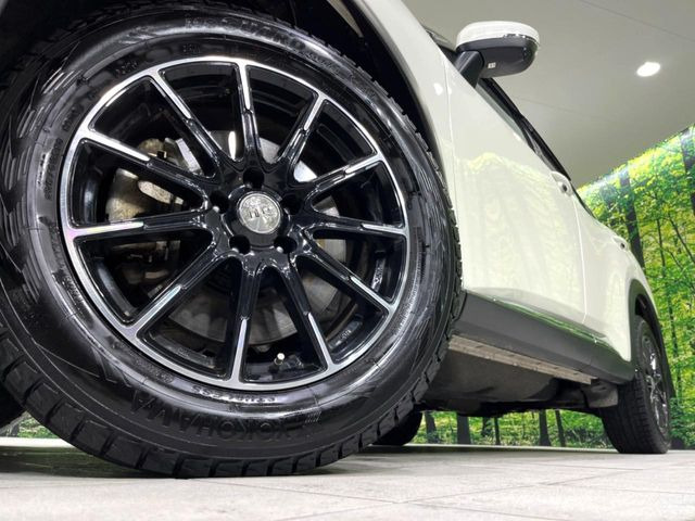 �y18�C���`�A���~�z�C�[���z�O�ςɃ}�b�`�����A���~�z�C�[���𑕒����Ă���܂��B�e��A���~�z�C�[����A�X�^�b�h���X�^�C�����戵�����Ă���܂��B���񂲑��k����������