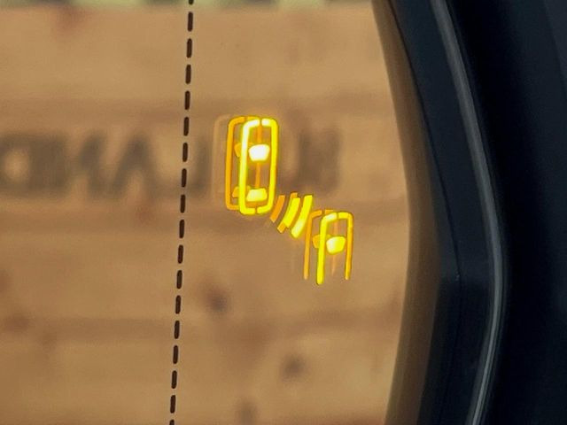 �y�u���C���h�X�|�b�g���j�^�[�z���s���A�h�A�~���[�̎��p�ɂȂ�₷���ӏ��Ɍ㑱�Ԃ��ڋ߂���ƃT�C�h�~���[�̃����Y�Ɍx����\��!�h���C�o�[�ɒ��ӊ��N�����Ă���܂��B