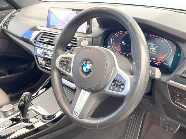 ���n���h�����̃X�������Ȃ��A���ꂢ�ȏ�Ԃ��ێ����Ă���܂��B�e�X�C�b�`���̓�����m�F�ς݂ł��B