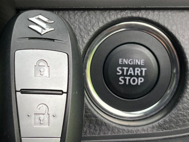 �y�L�[���X�X�^�[�g�V�X�e���z�J�o����|�P�b�g�ɓ��ꂽ�܂܂ł��h�A�̎{���E�������\�ȃX�}�[�g�L�[�𑕔��B�G���W���̃I���E�I�t�����J�M�����o���K�v����������Ƃ��Ă��֗��ł���