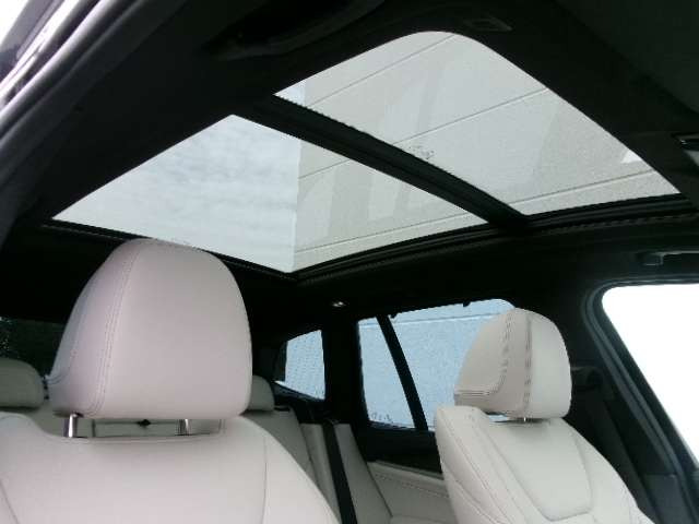 X3M40d ディーゼル 4WD