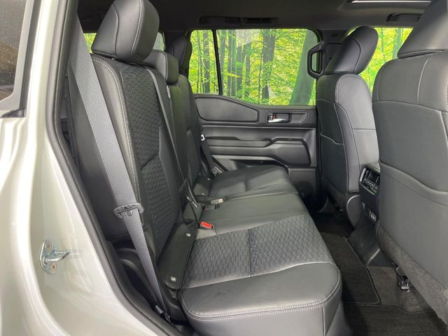 �L�X�Ƃ���2��ڃV�[�g�͋��Z���������A���S�n�����K!�F�B��Ƒ��Ƃ̂��o�����ɂ҂�����ł��B�x�r�[�V�[�g��`���C���h�V�[�g�g�p�������K�ɂ��߂�������������\���ȋ�Ԃ��m�ۂ��Ă��܂��B