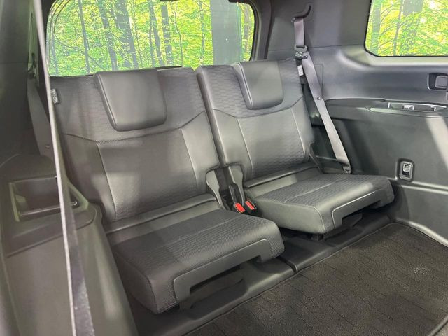 3��ڃV�[�g�͂�������ԗǍD����l�ł��������ƍ����Ē����܂��̂ŁA��l���ł̂��o���������N���N�ł��􂲉Ƒ��ŁA�C�̒m�ꂽ���ԂŁA�h���C�u�ɍs���̂��y���݂ł��ˁ�