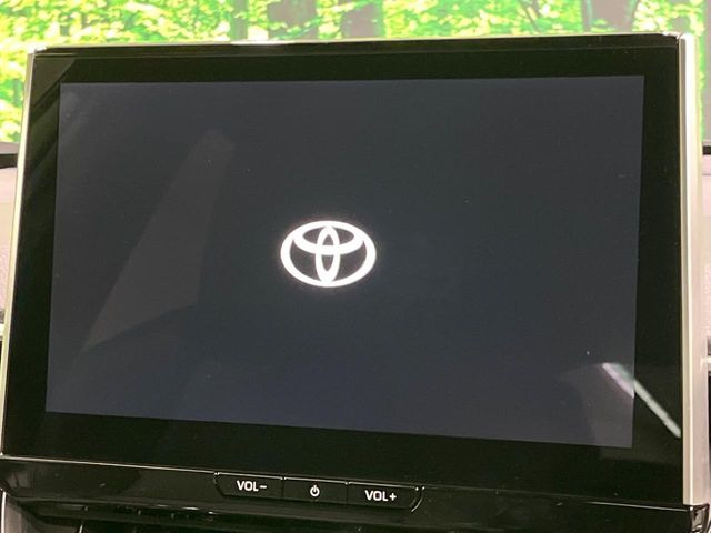 �y10.5�C���`�i�r�z�������ƃC���p�N�g�̂�����ʃi�r�𑕔��B�e��I�[�f�B�I����͂������A�X�}�z�A�g���ł��闘�֐��̍����i�r�ł���