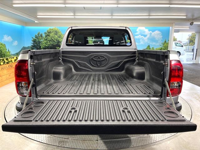 �ύڗ�500kg�̍L�X�Ƃ����f�b�L�́A�V�т���d���܂ő��p�r�Ɏg���܂��B�x�b�h���C�i�[��g�m�J�o�[�̎��t���������k��������