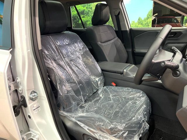 �y�n�[�t���U�[�V�[�g�z�������ƍ���S�n�𗼗������l�C�̃V�[�g���w�ʁE���ʂ̃t�@�u���b�N�f�ނ́A�ʋC���̗ǂ��⊊��ɂ����ɗD��Ă��܂��B�C���╞���ɍ��E���ꂸ���K�ɂ���肢�������܂��B