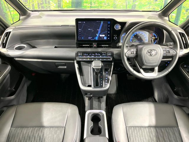 ノア1.8 ハイブリッド S-Z