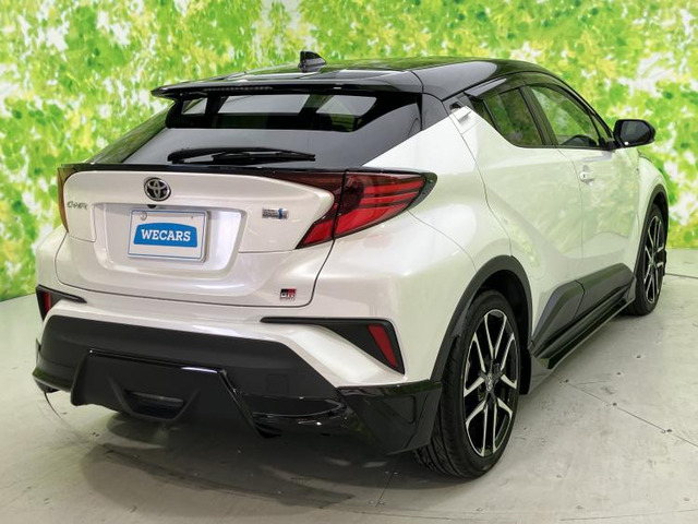 C-HRハイブリッド 1.8 S GR スポーツ