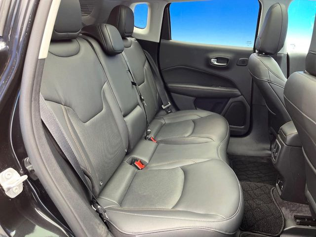 ���㕔���Ȃ��C�ɂȂ�悤�ȃL�Y�E�����ւ��蓙�A�傫�ȃ_���[�W�͂Ȃ��A�ǍD�ȏ�Ԃł��B