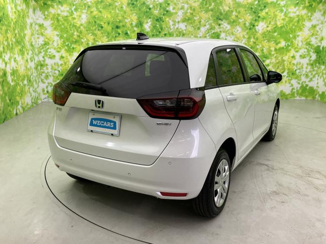 フィット1.5 e:HEV ホーム 4WD