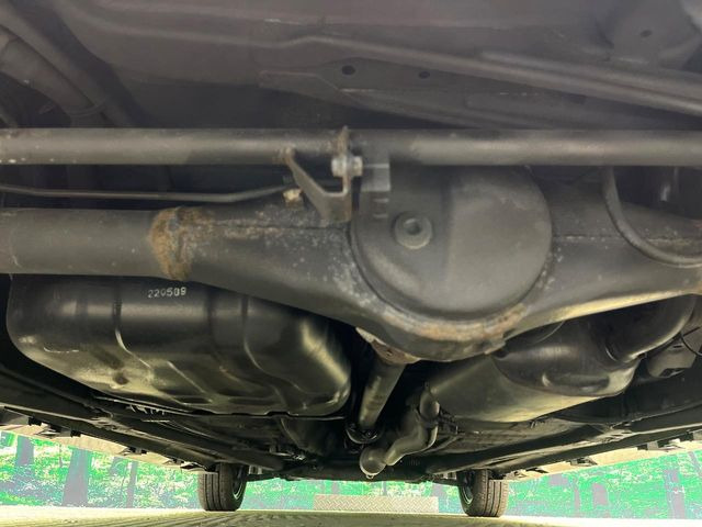 ����肪���ꂢ�Ȃ����ɁA�h�K���H�̎{�H���I�X�X���B�~��n��͂������A���ݕ��ɂ��Z���̕���A��Ń}�����E�E�B���^�[�X�|�[�c���������ɂ��D�]���������Ă���܂��B