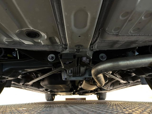 下回りがきれいなうちに、防錆加工の施工がオススメ。降雪地域はもちろん、沿岸部にお住いの方や、趣味でマリン・ウィンタースポーツをされる方にご好評いただいております。