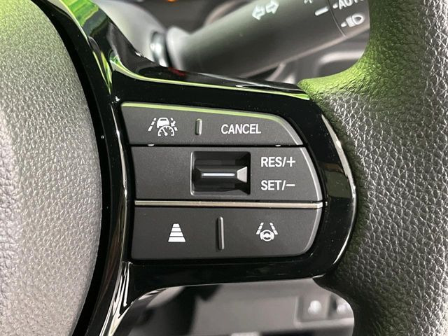 �y�A�_�v�e�B�u�N���[�Y�R���g���[���z�������H�ł̒��������s���y��!!�����ő��x��ۂN���[�Y�R���g���[�����A�Փˌy���V�X�e���ƘA�g���A�O���̎ԗ������m���ĎԊԂ�ۂ悤�ɑ��x���߂��Ă���܂�!!