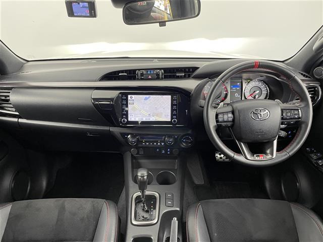 ハイラックス2.4 Z GRスポーツ ディーゼル 4WD