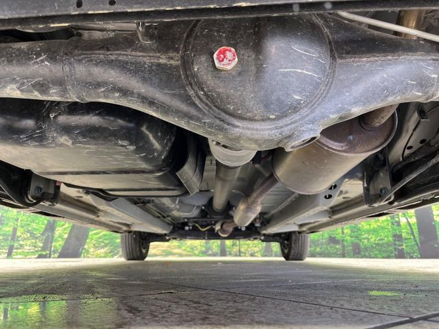 ����肪���ꂢ�Ȃ����ɁA�h�K���H�̎{�H���I�X�X���B�~��n��͂������A���ݕ��ɂ��Z���̕���A��Ń}�����E�E�B���^�[�X�|�[�c���������ɂ��D�]���������Ă���܂��B