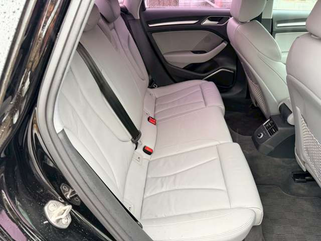 �C�ɂȂ邨�Ԃ�����܂�����E�̓d�b�ԍ����璼�ڂ��X�ɂ��₢���킹���������B�x�����@����ԗ����A��Ԃ܂łȂ�ł������������Ē����܂��B�X�^�b�t�ꓯ���A�����҂����Ă���܂��B