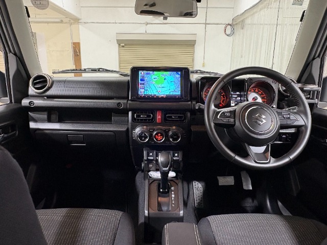 ジムニーシエラ1.5 JC 4WD