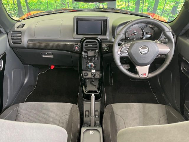 グループ総在庫数約30,000台!!全国の系列店からメーカー・車種問わずご紹介出来るので、あなたにピッタリのお車が見つかるはずです♪まずはお問い合わせ下さい☆