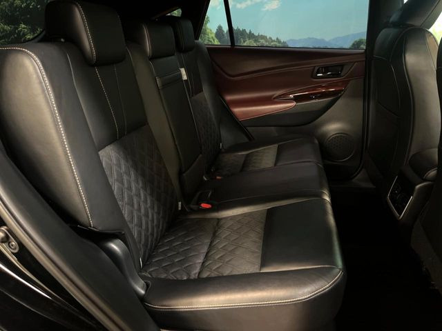 �L�X�Ƃ���2��ڃV�[�g�͋��Z���������A���S�n�����K!�F�B��Ƒ��Ƃ̂��o�����ɂ҂�����ł��B�x�r�[�V�[�g��`���C���h�V�[�g�g�p�������K�ɂ��߂�������������\���ȋ�Ԃ��m�ۂ��Ă��܂��B