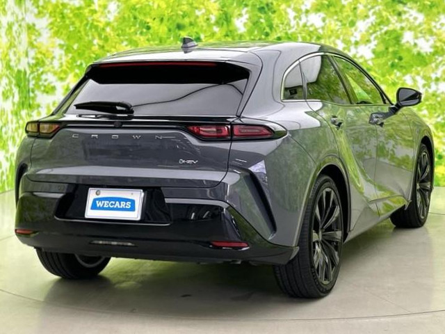 クラウンスポーツ2.5 Z E-Four 4WD